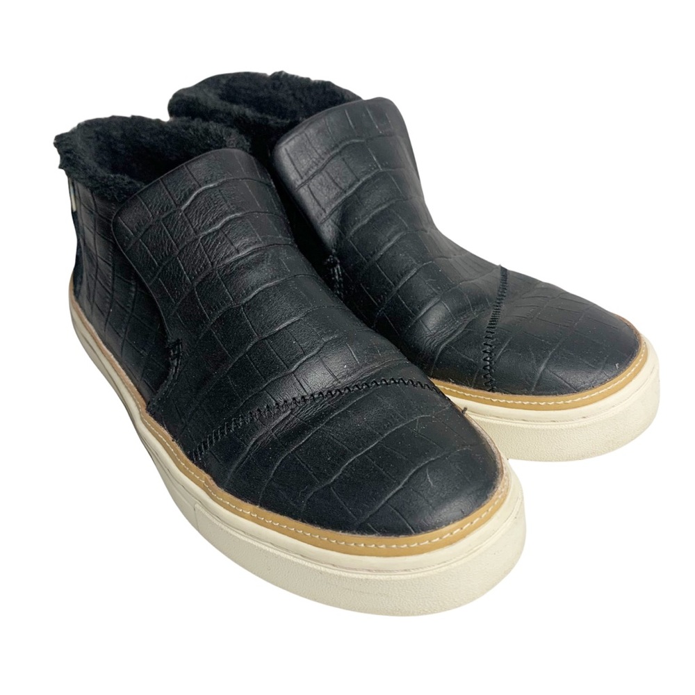 Toms Paxton Black Croc Embossed Leather Faux Fur Slip On Chukka Sneakers Size 10
